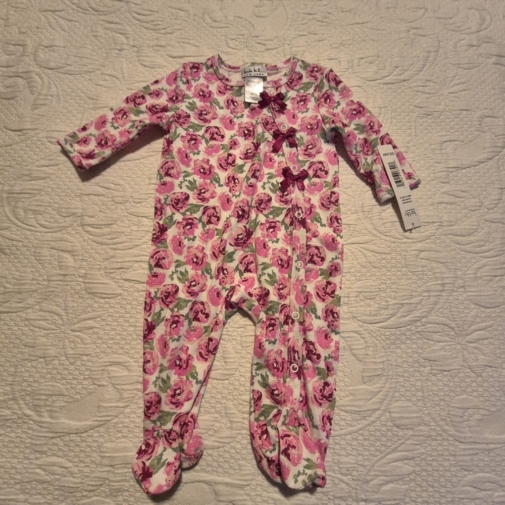 Nicole Miller New York girls size 3-6 months pink floral footie snap closure NWT